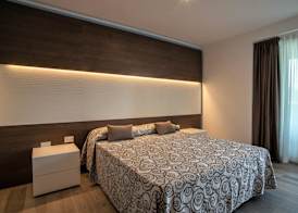 Aparthotel Miramare 5
