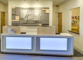 Holiday Inn Express & Suites CHICKASHA by IHG 2