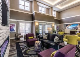 La Quinta Inn & Suites by Wyndham San Antonio Downtown 3