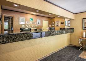 Quality Inn & Suites Decorah 2