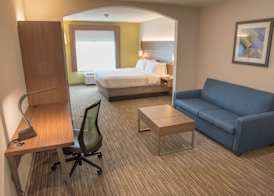 Holiday Inn Express & Suites ELKHART-SOUTH by IHG 4