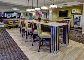 Hampton Inn Dunn 4