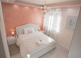 Klemi, rooms in old town Dolomia best home Check in automatico 4