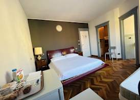 B&B VIALE MANZONI 4
