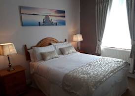 The Ritz House 4