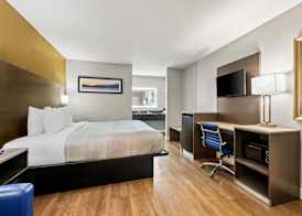 Quality Inn near Blue Spring 5