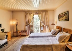 Oyster Residences - Adult Only 5