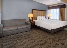 Travelodge by Wyndham Appleton 4