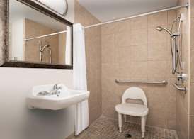 Country Inn & Suites by Radisson, Gainesville, FL 5