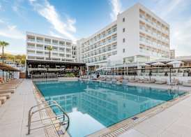 Napa Mermaid Hotel & Suites 2