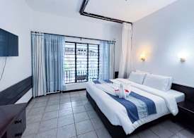 Milele Beach Hotel 4