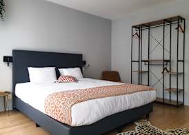 Hôtel La Pièce 3