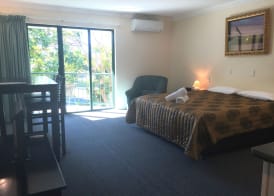 Comfort Hotel Pacific Cleveland 5