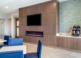 La Quinta Inn & Suites by Wyndham Tifton 3