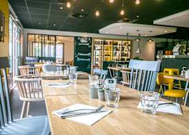 Campanile Hotel Senlis 2