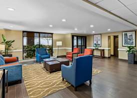 Comfort Inn & Suites Somerset - New Brunswick 4