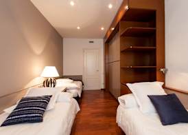 Serennia Apartamentos Ramblas - Plaça Catalunya 4
