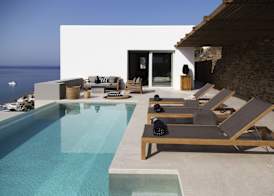 Hide Out Suites 5