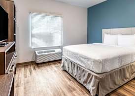 WoodSpring Suites Indianapolis Zionsville 4