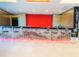 Granada Luxury Red Adult Only 5