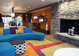 Fairfield Inn & Suites by Marriott Dickson 2