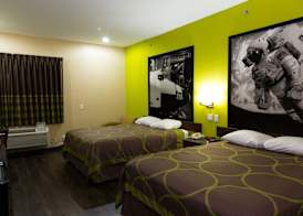 Red Lion Inn & Suites IAH Airport East 5