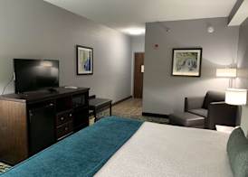Best Western Plus Olive Branch Hotel & Suites 4