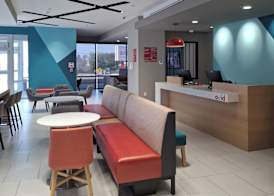 Avid Hotel Querétaro Centro Sur by IHG 2