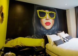 Glam's Hotel 3