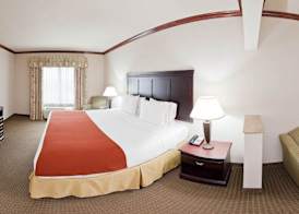 Holiday Inn Express & Suites SHERMAN HWY 75 by IHG 3