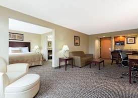 Wingate by Wyndham Dayton - Fairborn 3