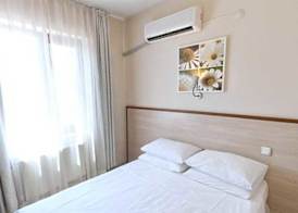 Hotel Crowded House 3