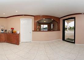 Americas Best Value Inn & Suites Hempstead 2