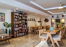 Aris Boutique Hotel 4