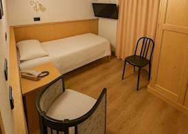 Hotel Bleis 5