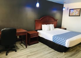 Summit Inn - Houston Medical Center 2
