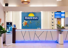 Days Inn by Wyndham Patong Beach 3