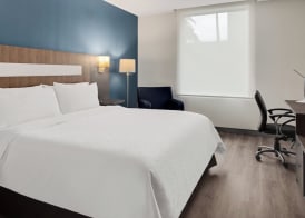 Holiday Inn Express SAN JOSE FORUM by IHG 4