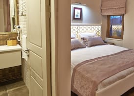 Arart Hotel 5