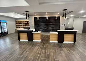 La Quinta Inn & Suites by Wyndham Coralville Iowa City 3