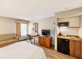 Days Inn by Wyndham Raleigh-Airport-Research Triangle Park 3