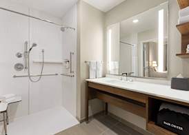 Staybridge Suites Grand Rapids South by IHG 4