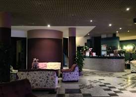 Hotel Plaza 3