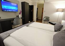 Hotel B99 2