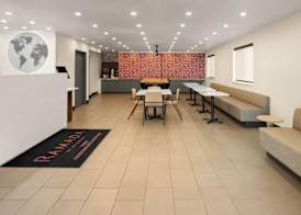 Ramada by Wyndham York Harrisburg Hershey 4
