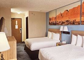 Days Inn by Wyndham Ozark Springfield 5