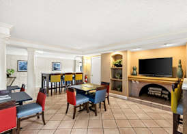 Econo Lodge Augusta North - Washington Road 5