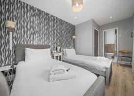 Queensferry Guest house 3