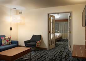 Holiday Inn Express & Suites WAUSAU by IHG 2
