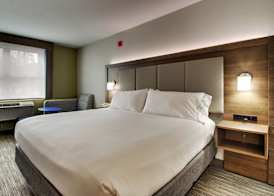 Holiday Inn Express DURHAM - (UNH) by IHG 4